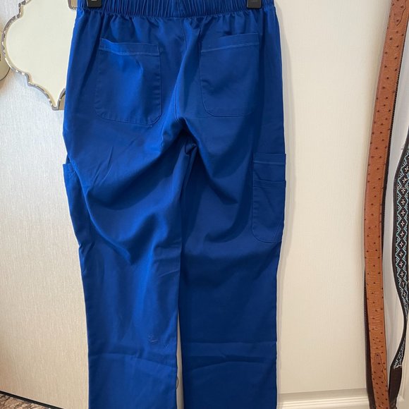 Edge by IRG Cargo Scrub Pants - Picture 2 of 3